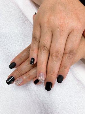 Hard gel set short nails