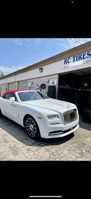 Rolls Royce convertible