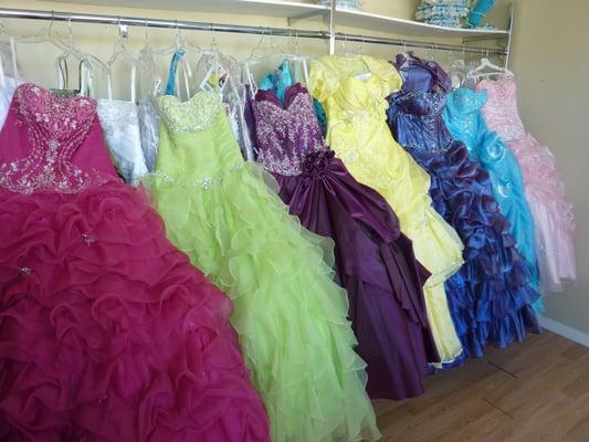 Special Moments Quinceanera and Wedding Boutique