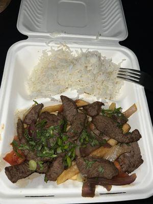 Lomo saltado