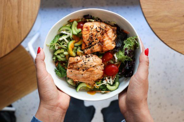 Try a healthy japanese fast food bowl for lunch