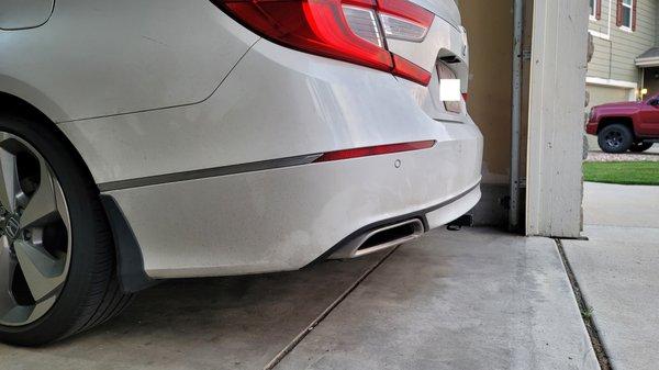 Very neat and clean hitch install