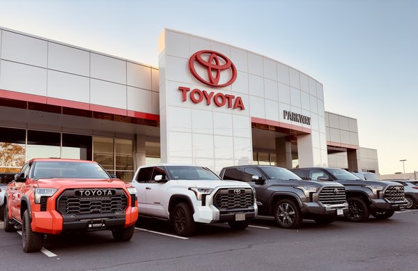 Parkway Toyota of Boston