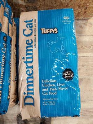 Tuffy's Dinnertime cat food