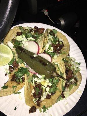 These are the best tacos al pastor I've had in a long time and only $1... The service is great n fast...