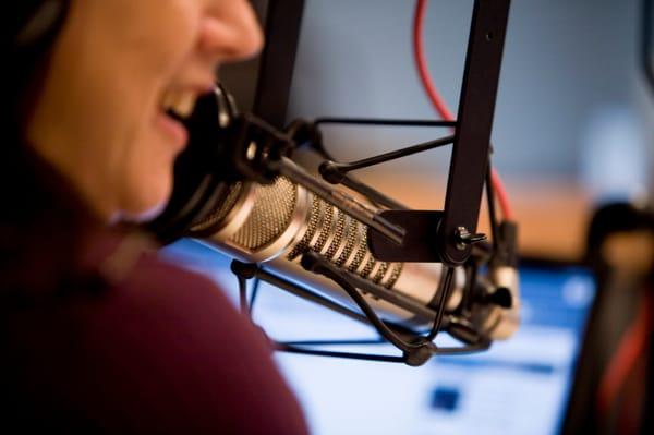 DX Media Direct saves advertisers money on local radio and national radio. Get your radio spots produced at no charge.