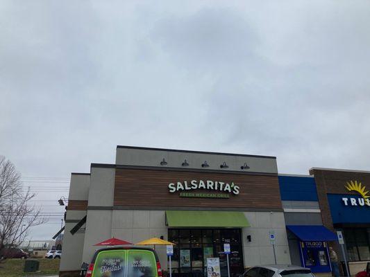 Salsarita's Signage