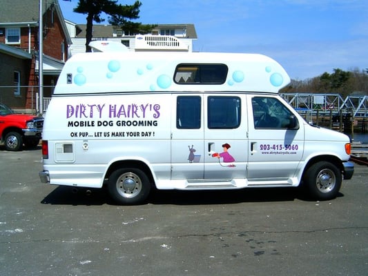 Here's a picture of the Dirty Hairys Mobile Dog Grooming Van!