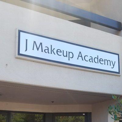 J Makeup Academy