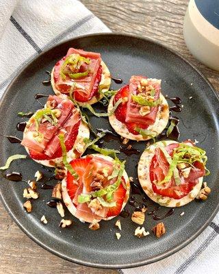 Goat cheese, prscuitto and strawberry small bites.