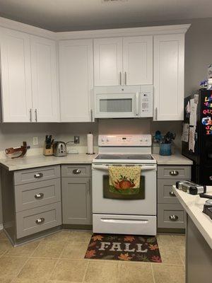 Finished product. Very happy and LOVE my kitchen.