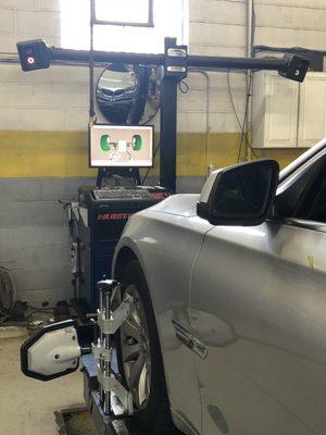 Hunter Alignment Equipment at J&Z Garage in Elk Grove Village, IL