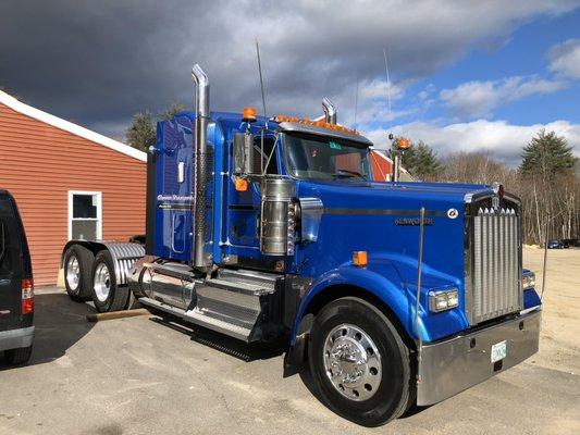 Complete aluminum polishing and paint correction on this tractor.