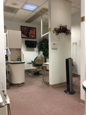 Flat screen tv's at every dental station.