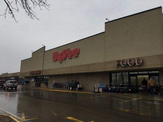 Hy-Vee