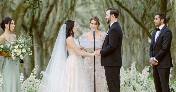 Wedding officiant in Newark NJ.