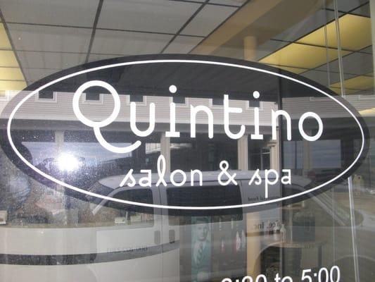 Quintino Salon