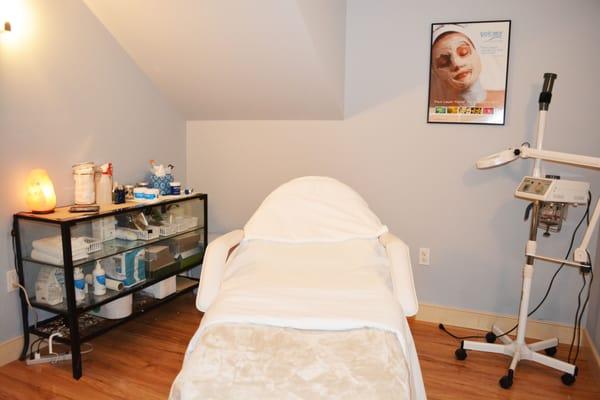 Full Service Facial Room