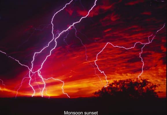 Monsoon view looking west from Prescott Valley. (Photo by Barbara Rouse.)