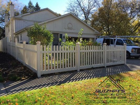 Vinyl fencing