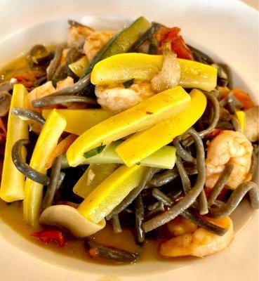 TAGLIOLINI NERO - delicious! Homemade squid ink tagiolini/ baby shrimps/ zucchini/ yellow squash/ tomatoes/ mushrooms/ white wine sauce