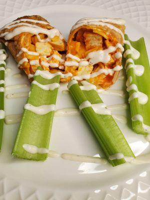 Buffalo chicken eggrolls