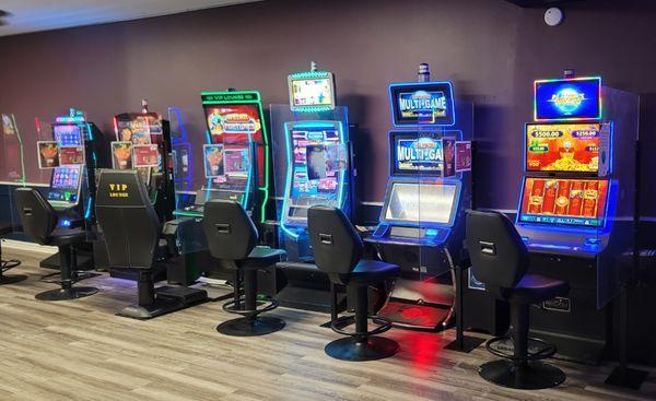 Enjoy our renovated game room!! MAKE BIG MONEY