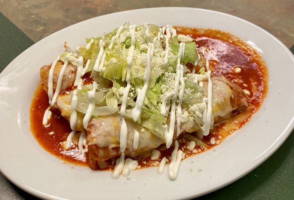 Red chicken enchiladas