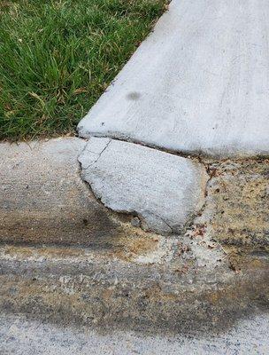 Wrong way to form concrete at the curb.  Caps fall off and causes gaps.