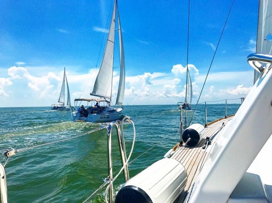 SailTime Houston on the bay