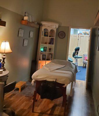 Massage & Energy Therapy by appointment ~ Mon, Wed, Fri ~ 270.759.5749