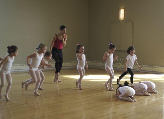 Dance class is fun at CRBA!