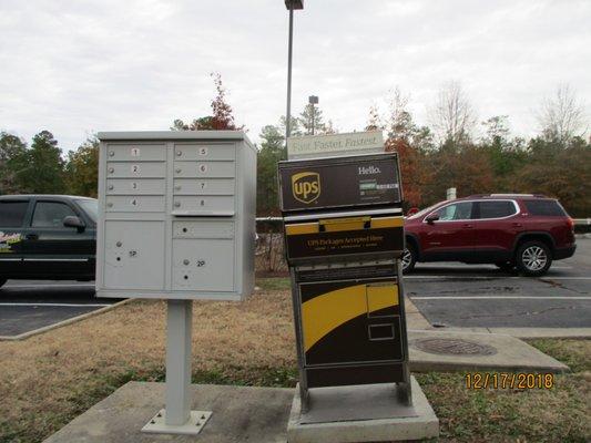 UPS drop box