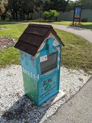 Little Free Library, Lakes Park, Fort Myers