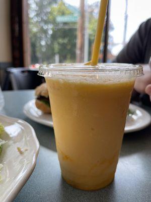 Mango smoothie