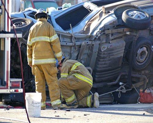 Truck accident attorney!Call us now!