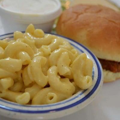 Pulled pork and mac & cheese