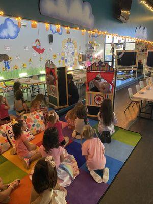 Diamond Arts Preschool Puppet Theatre!