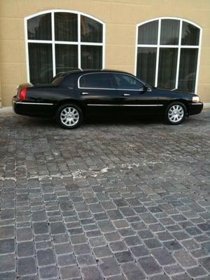 Baltimore-Washington Luxury Sedan, LLC