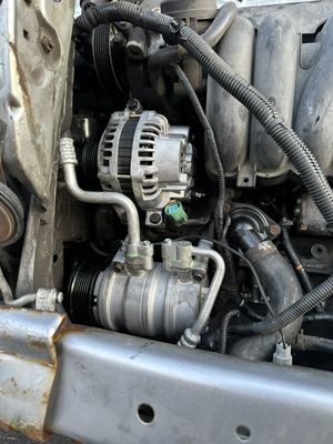 Alternator and AC Compressor on 2004 Honda CRV