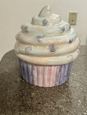 Cupcake jewelry box