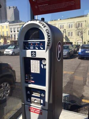 Auto pay machine