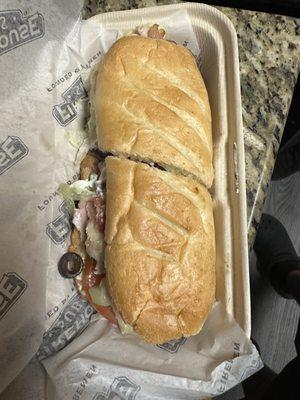 Club On A Sub