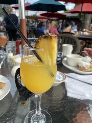 Pineapple mimosa