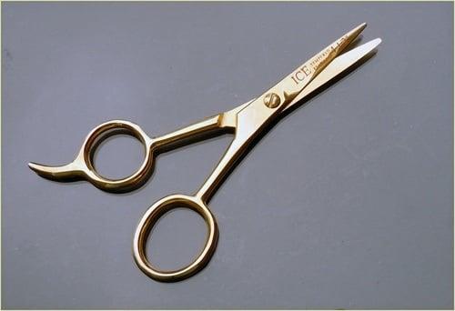 The gold scissors!!!