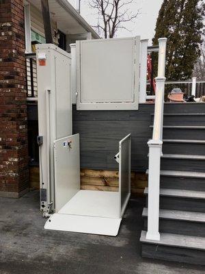 Vertical Platform Lift