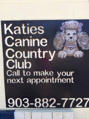 Katie's Canine Country Club