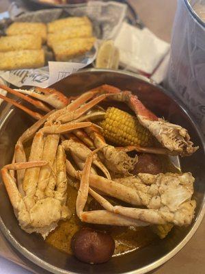 1 1/2 lbs Snow Crab Legs