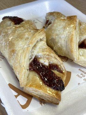 Pastelillos, pastry with fruit filling