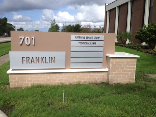 Monument Sign - designed, fabricated and installed by SIGNSTAR. Part of a multi-building office park sign program.